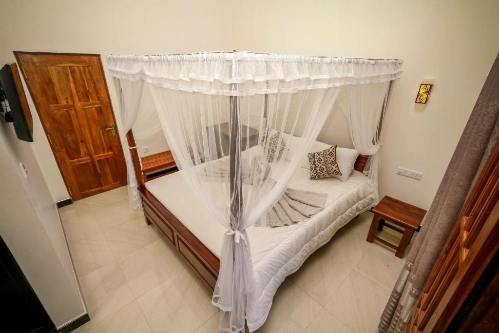 Mount Pleasant Ella Apartment Bagian luar foto
